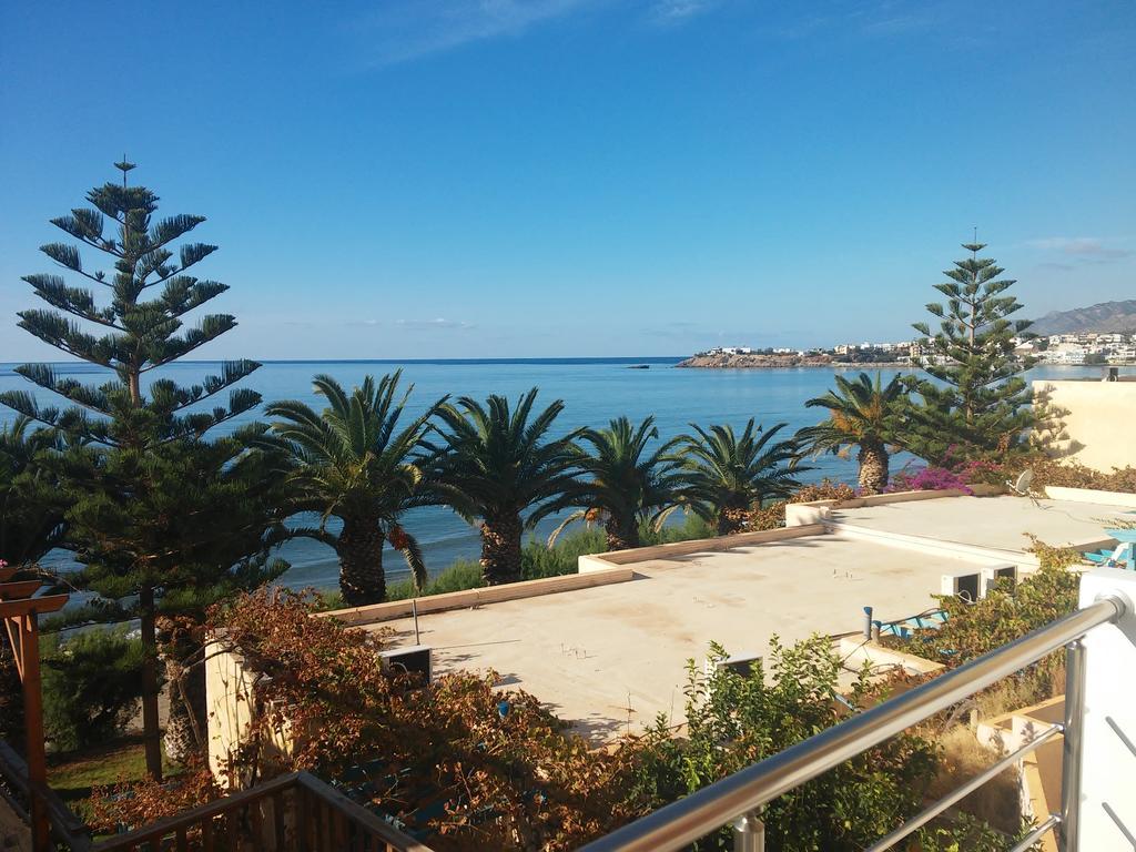 Blue Ocean Apartments Makrýgialos Dış mekan fotoğraf